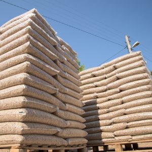 14*990kg EN Plus A1 Bruine Pellets 66x15kg per Pallet inclusief bezorgkosten